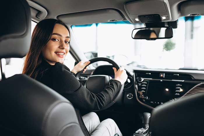 Driving in Qatar: Rules for Visitors and Residents (2024) How Visitors Can Drive in Qatar